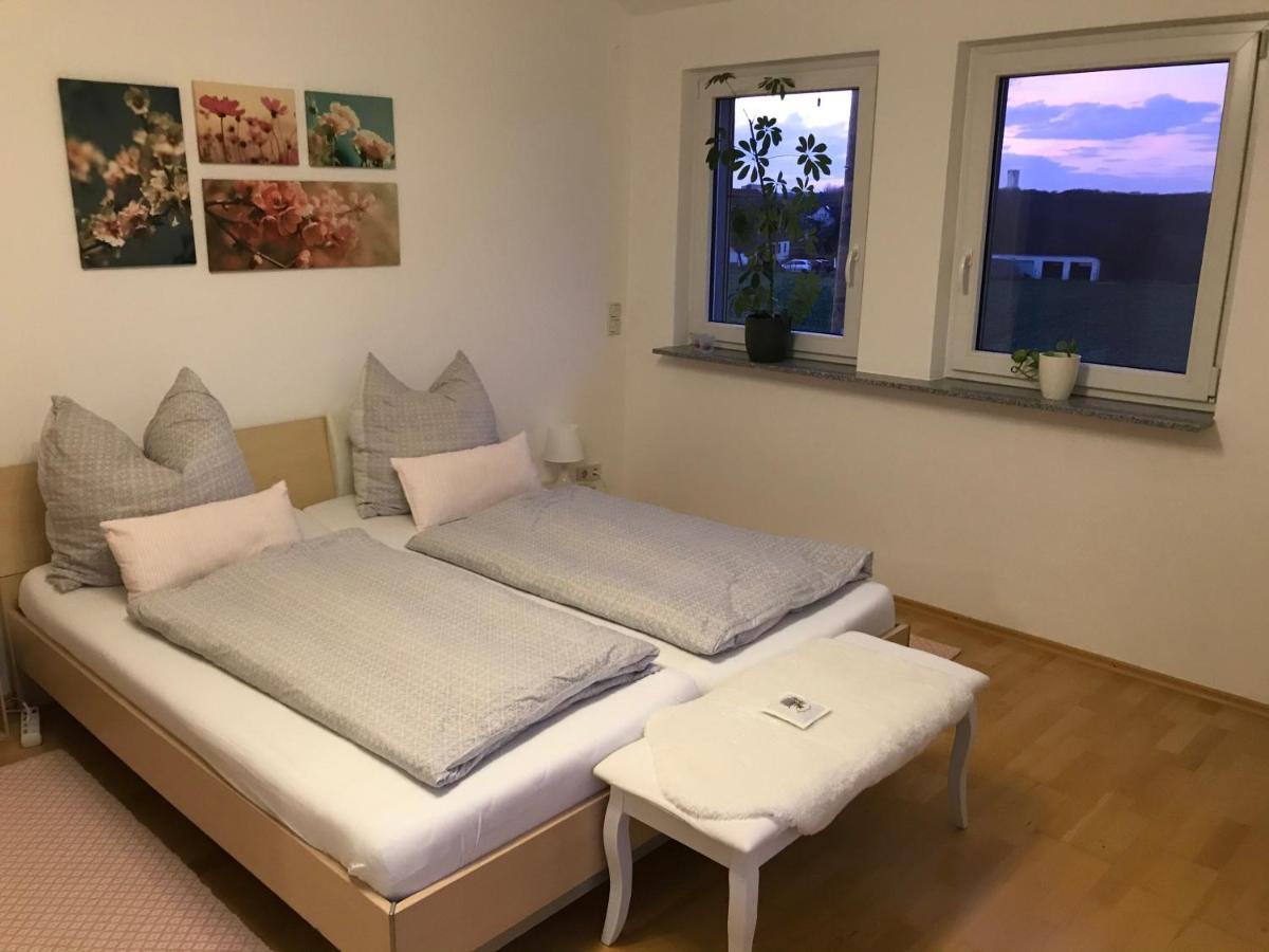 Ferienwohnung Kleine Auszeit mit Aussicht Velbert Tönisheide Exterior foto
