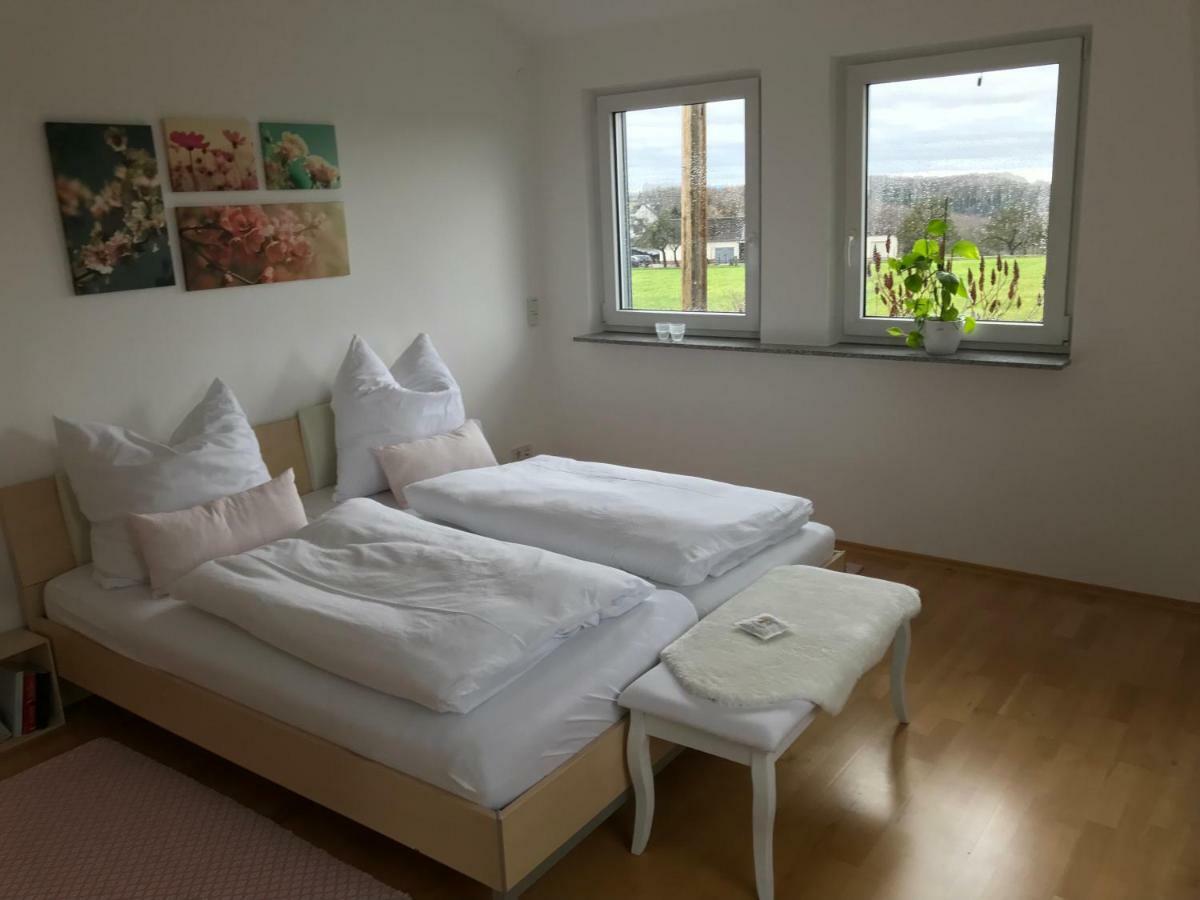 Ferienwohnung Kleine Auszeit mit Aussicht Velbert Tönisheide Exterior foto